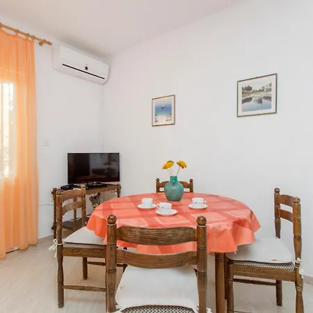 Apartment Ivan