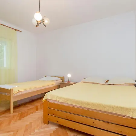 Apartment Ivan