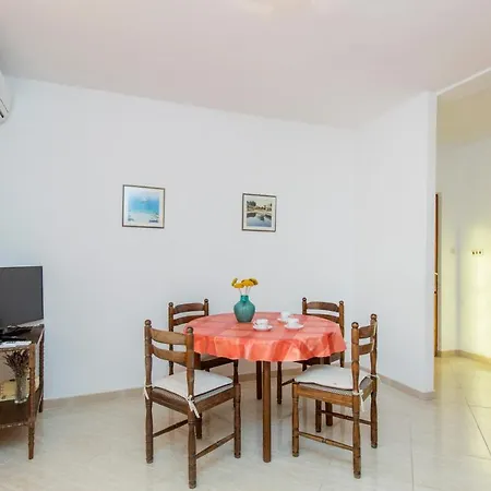 Apartment Ivan
