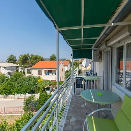 Ivan Apartment *